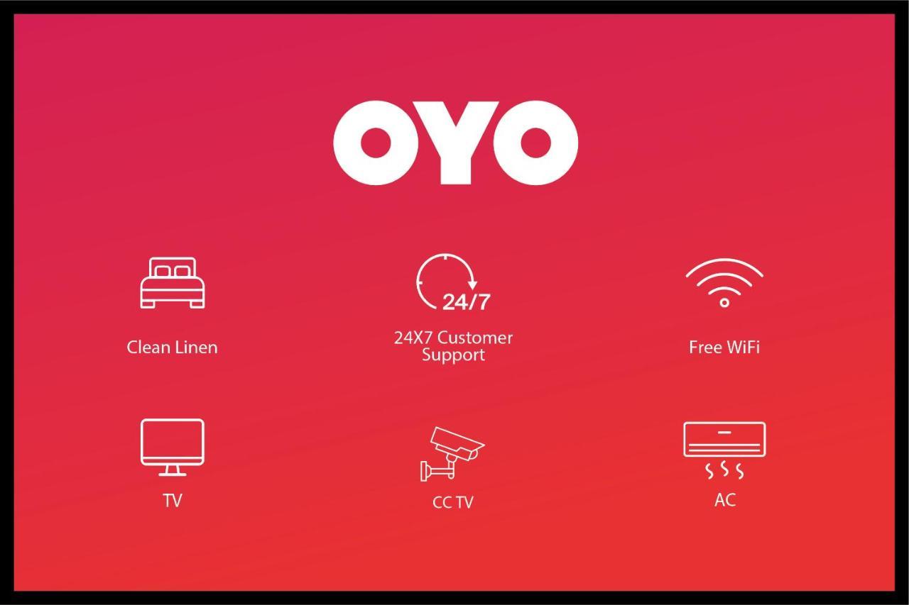 Oyo 24196 Hotel Shreenath Palace Ujjain Eksteriør billede